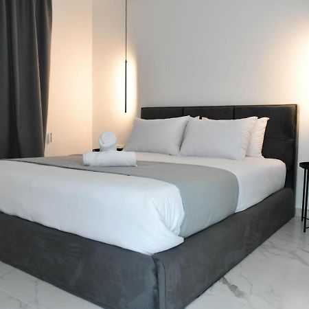 The Room, Suite 15, Leda Gardens Pafos Zewnętrze zdjęcie